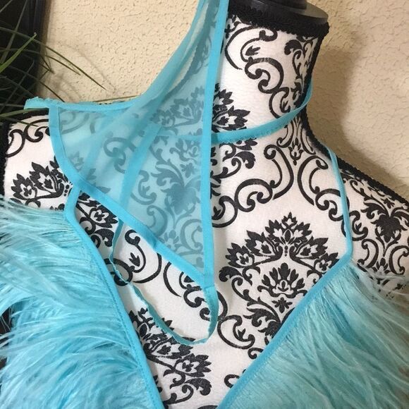 Sexy fluffy feather? nightie/ panty set 1X - Picture 2 of 12